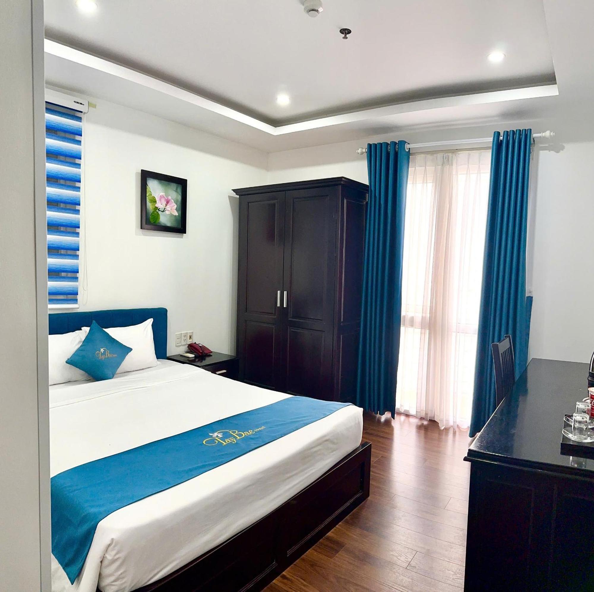 Tay Bac Hotel Дананг Экстерьер фото